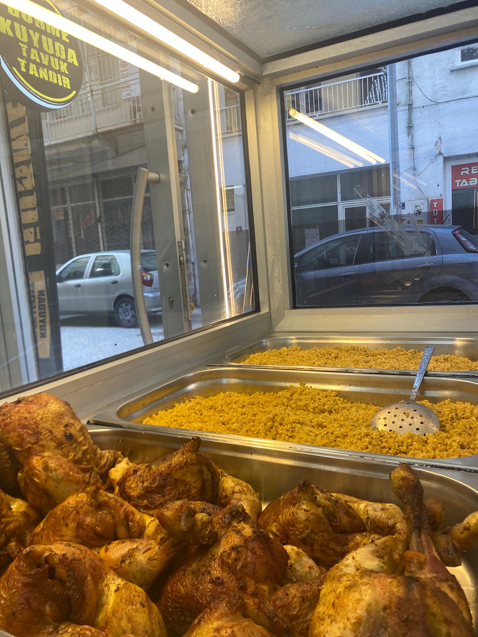 Gurme Kuyuda Tavuk Tandır